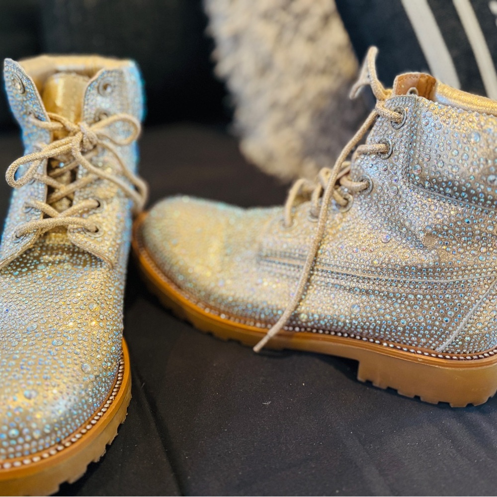 Sparkling Rhinestone Lace-Up Boots Size 9